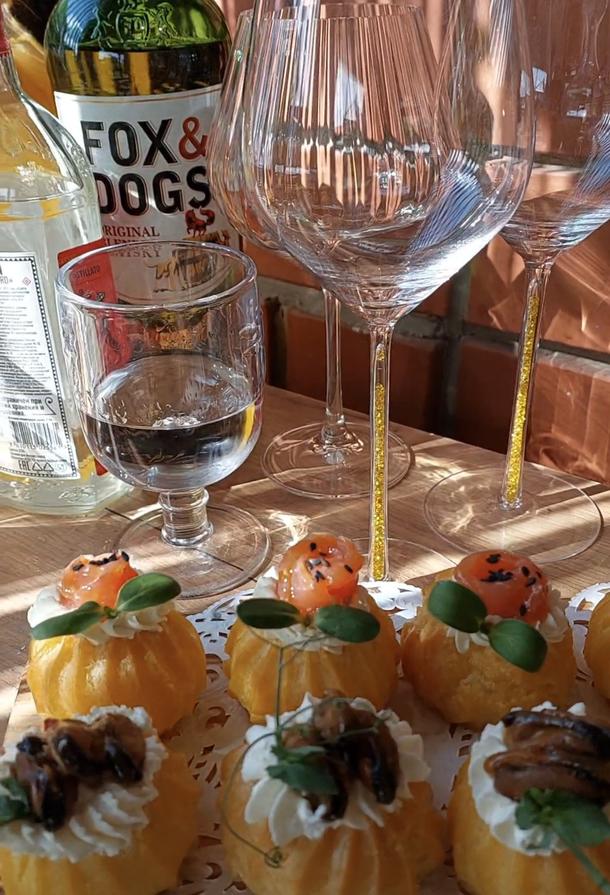 Профитроль с красной рыбой Профитроль с красной рыбой