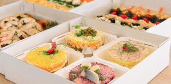 Новогодний стол "Под ключ" на 8 персон